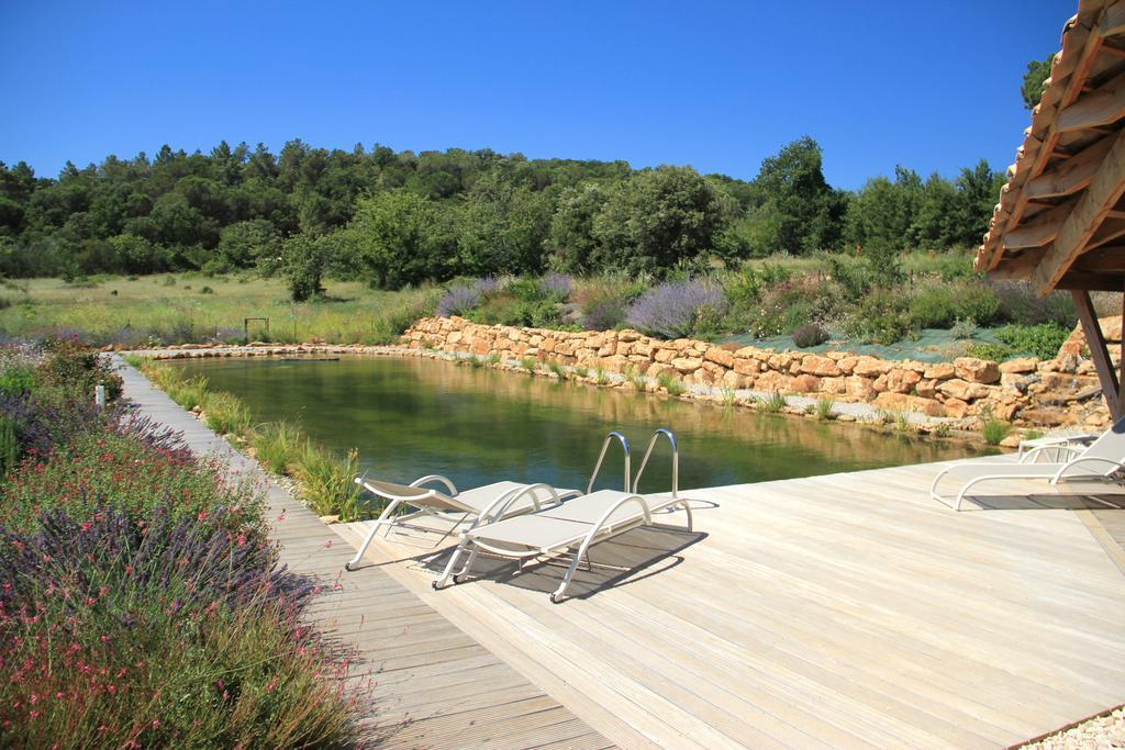 Hollyoaks Estate Hotel Saint-Pons-la-Calm Exterior photo